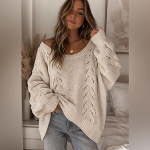 Oversized Heartloom Women's Knit Sweater in Cream
